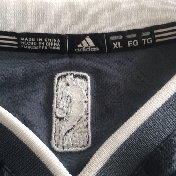 Vintage curry jersey 100$ fits like a Large - Picture 4 of 8